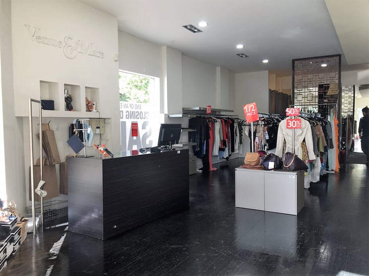 Click to view all images 1040 Main Road Eltham VIC 3095 - Image 2