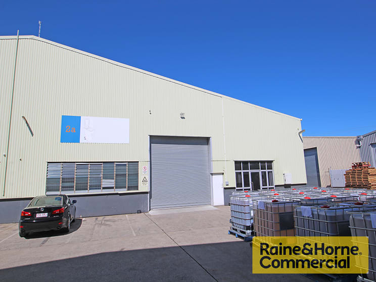 Click to view all images 2a/919-925 Nudgee Rd Banyo QLD 4014 - Image 1