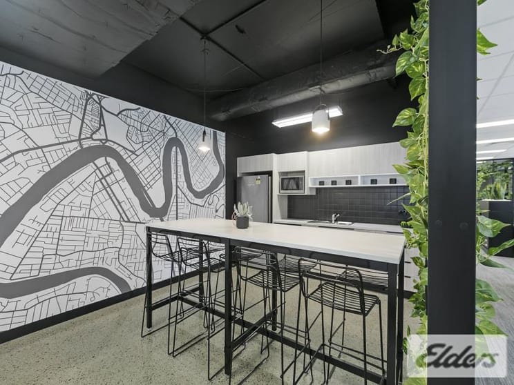 Click to view all images Milton QLD 4064 - Image 2
