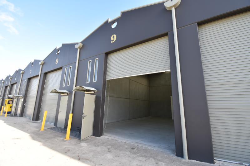 Click to view all images Unit 9/3 Frost Drive Mayfield West NSW 2304 - Image 2