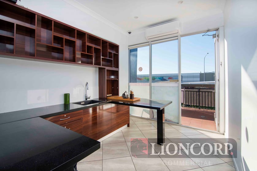 Click to view all images Sunnybank Hills QLD 4109 - Image 2