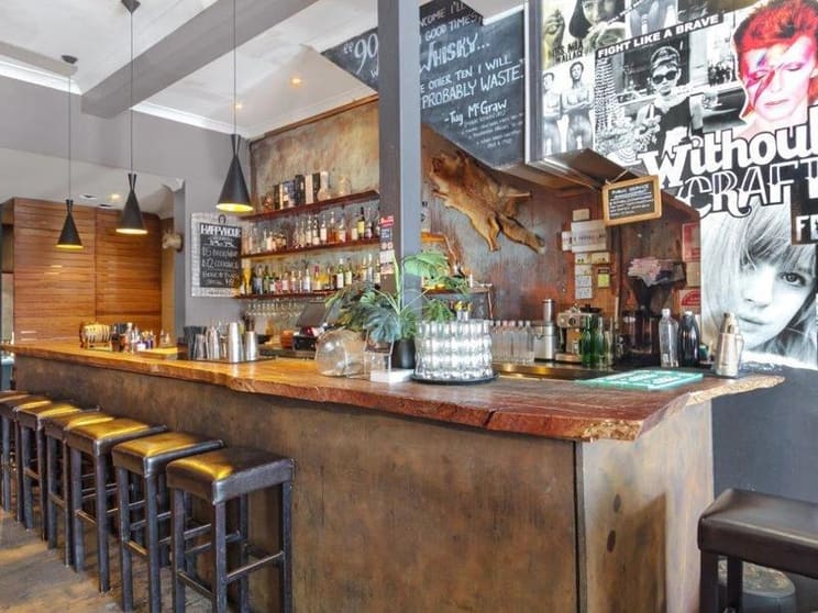 Click to view all images 557 Crown Street Surry Hills NSW 2010 - Image 2
