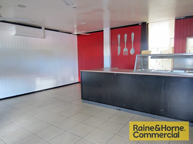 Click to view all images Deception Bay QLD 4508 - Image 2