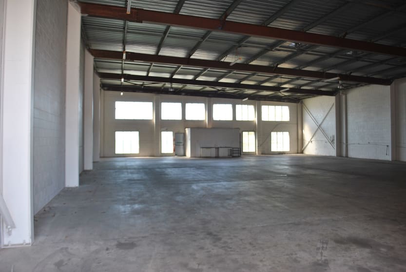 Click to view all images 8 Ferguson St Underwood QLD 4119 - Image 3