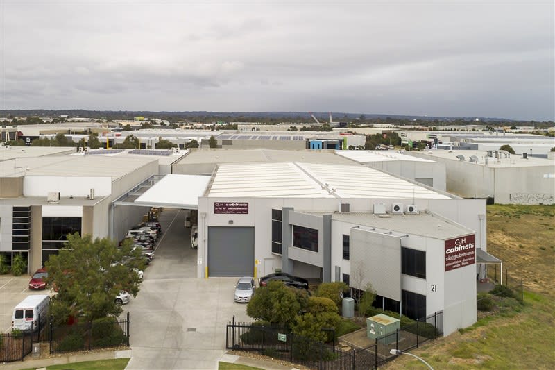Click to view all images 21 Capital Place Carrum Downs VIC 3201 - Image 1