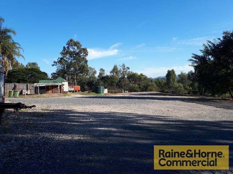 Click to view all images 11 Railway Terrace Goodna QLD 4300 - Image 2