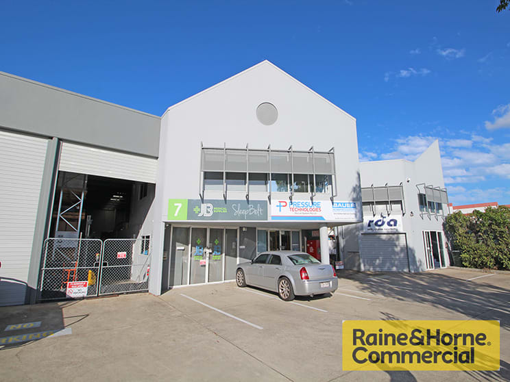 Click to view all images Virginia QLD 4014 - Image 1