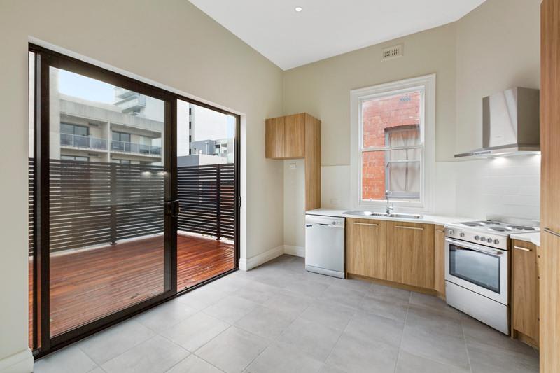 Click to view all images 647 Burwood Road Hawthorn East VIC 3123 - Image 3