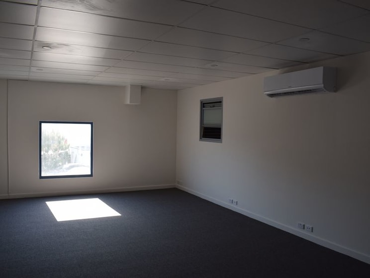 Unit 6, 75 Corish Circle Banksmeadow NSW 2019 - Image 3