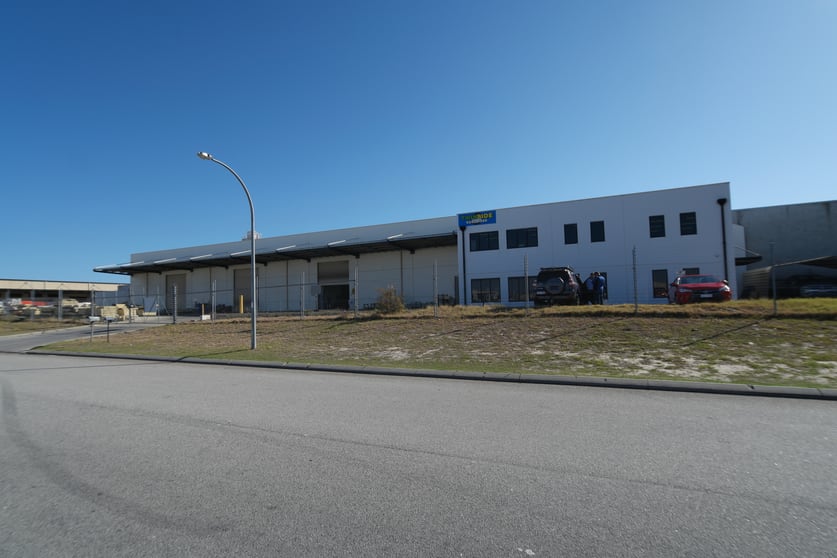 Click to view all images 173 Mulgul Road Malaga WA 6090 - Image 2