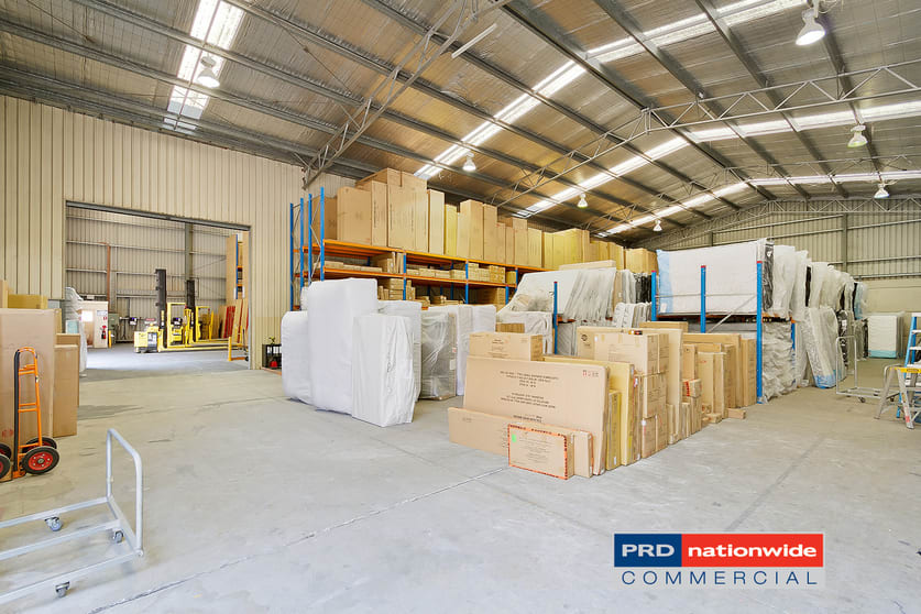 Click to view all images 3/54-60 David Road Emu Plains NSW 2750 - Image 2
