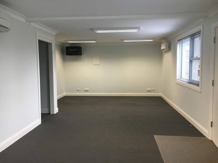 Click to view all images 12A Illawarra Highway Moss Vale NSW 2577 - Image 3