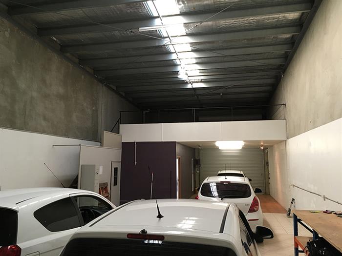 Click to view all images 7/36 Premier Circuit Warana QLD 4575 - Image 2
