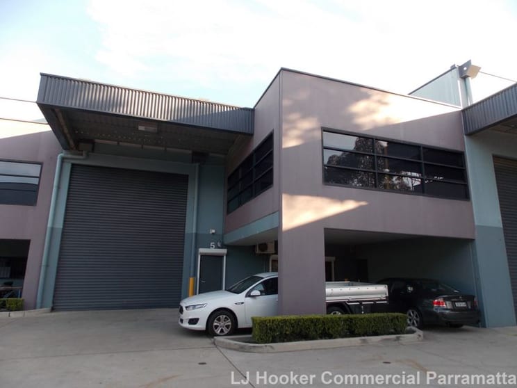 Click to view all images Arndell Park NSW 2148 - Image 1