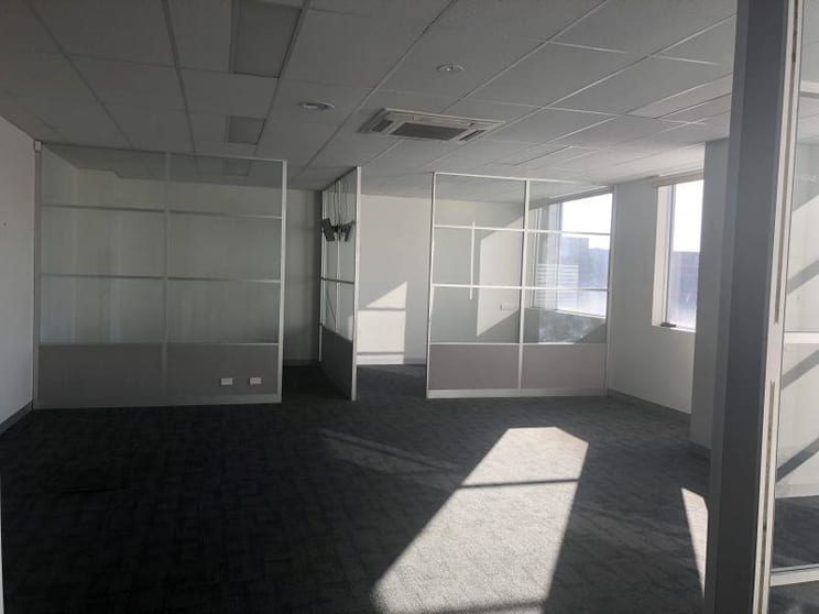 Click to view all images E/1 Venture Way Pakenham VIC 3810 - Image 2