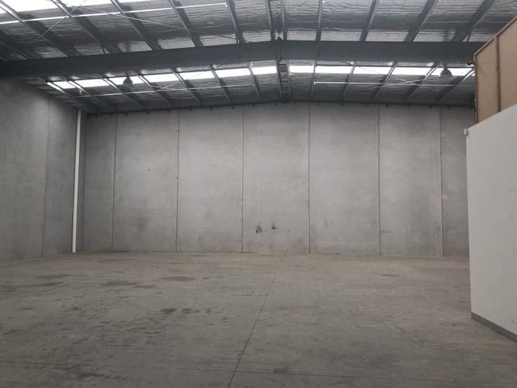 Click to view all images E/1 Venture Way Pakenham VIC 3810 - Image 3