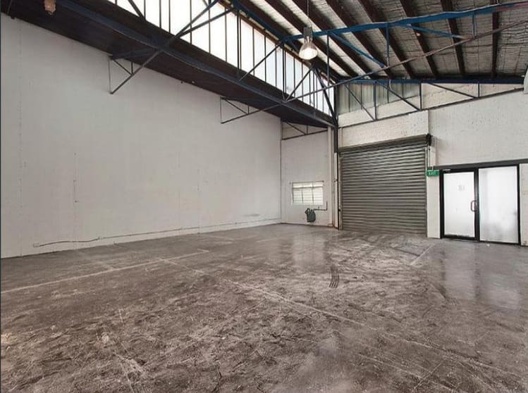 Click to view all images 18 Albert Street Northcote VIC 3070 - Image 2