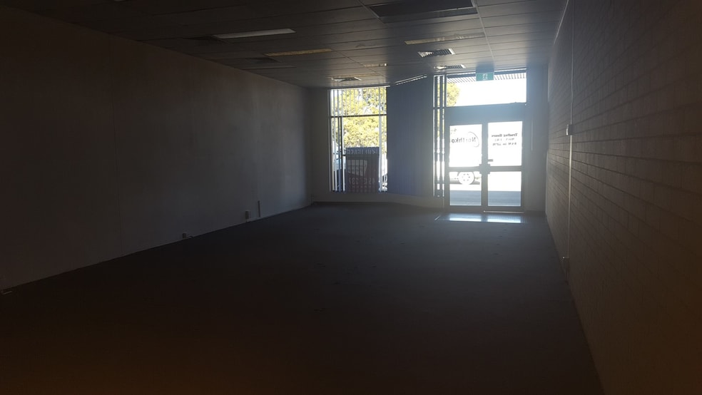 Click to view all images 2/2 Emmett Street Tahmoor NSW 2573 - Image 3