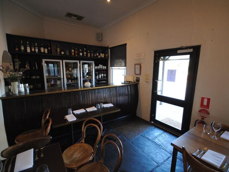 Click to view all images 8B Hill Street Willunga SA 5172 - Image 2