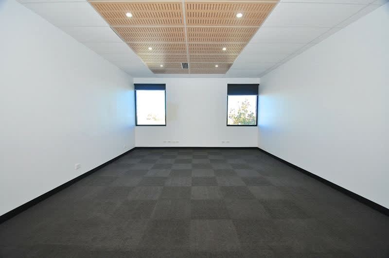 Click to view all images Office 2/41-43 Mundy Street Bendigo VIC 3550 - Image 2