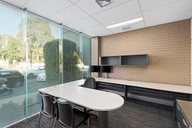 Click to view all images 431 Riversdale Road Hawthorn East VIC 3123 - Image 3