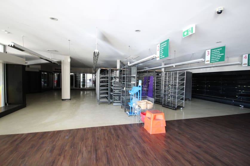 Click to view all images 10/36 Siganto Drive (Hollywood Plaza) Helensvale QLD 4212 - Image 2