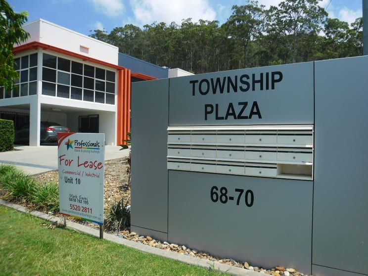 Click to view all images Unit 10/68-70 Township Dr Burleigh Heads QLD 4220 - Image 3