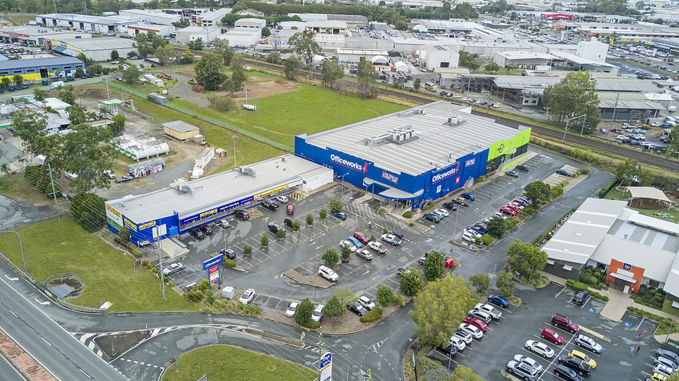 Click to view all images 1/130 Gympie Road Strathpine QLD 4500 - Image 2