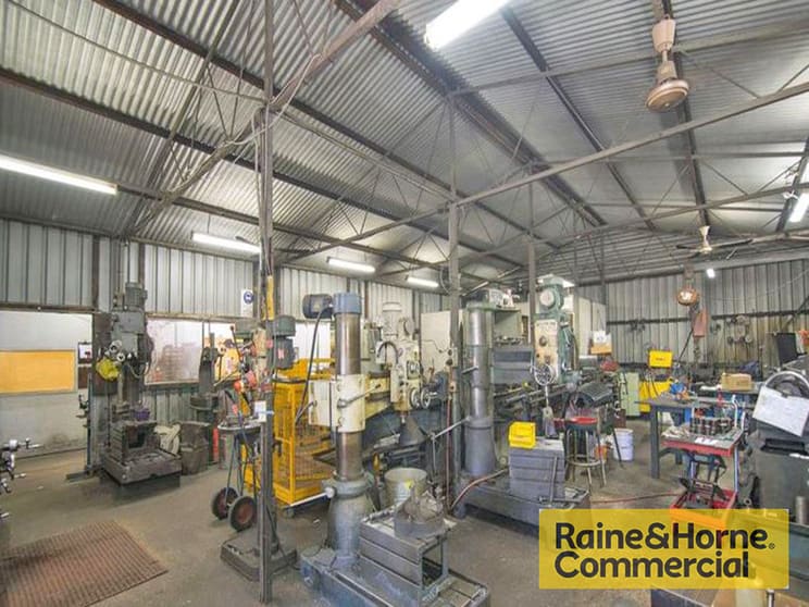 Click to view all images Hendra QLD 4011 - Image 2