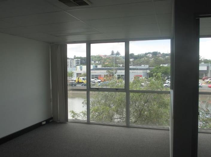 Click to view all images Whole/3/273 Abbotsford Road Bowen Hills QLD 4006 - Image 3