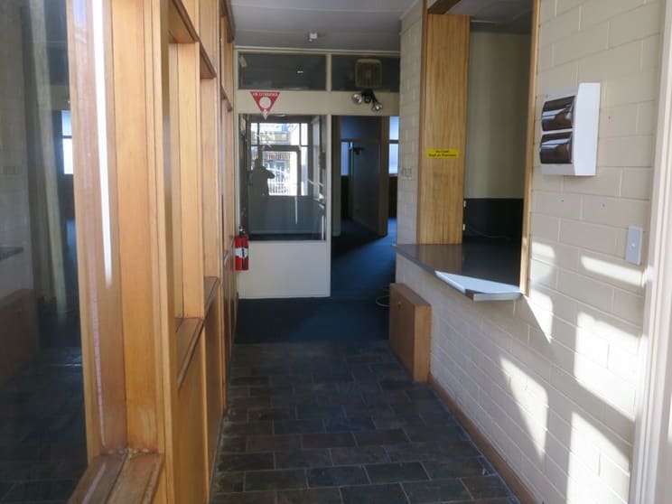 Click to view all images 192B (REAR) Henley Beach Road Torrensville SA 5031 - Image 3