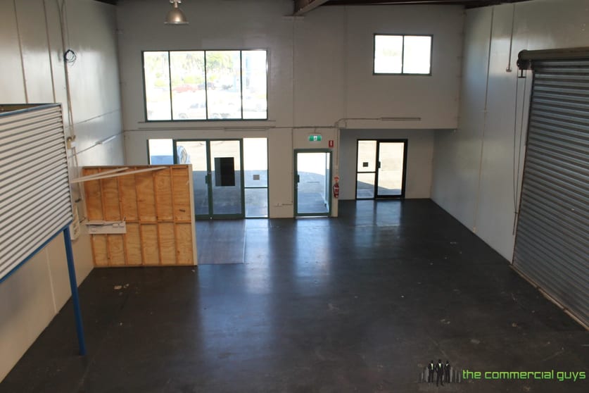 Click to view all images 94 Lear Jet Drive Caboolture QLD 4510 - Image 2