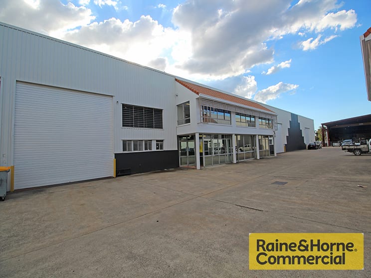 Click to view all images Eagle Farm QLD 4009 - Image 1