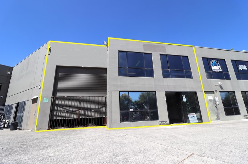 Click to view all images Burleigh Heads QLD 4220 - Image 2