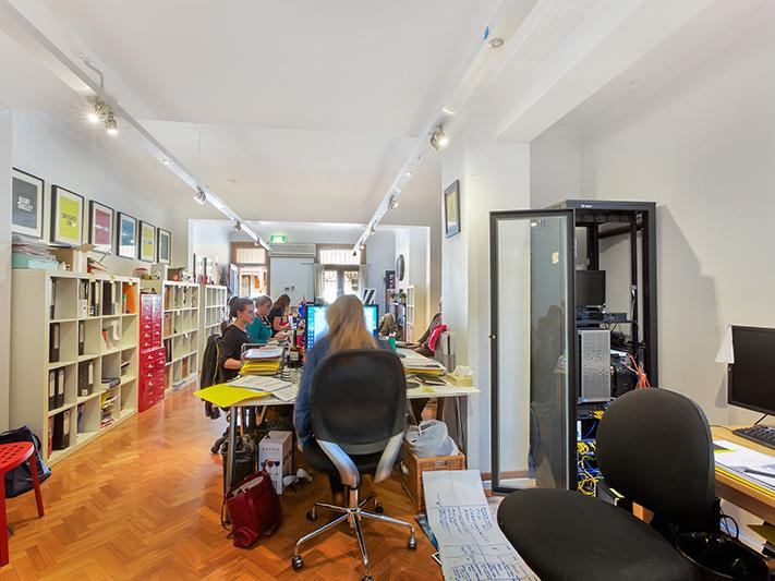 Click to view all images 227 Commonwealth Street Surry Hills NSW 2010 - Image 2
