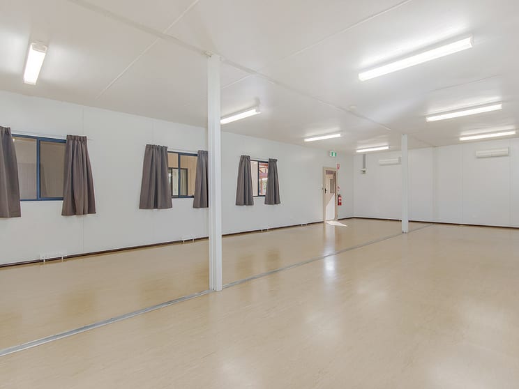423 Pinjarra Road Mandurah WA 6210 - Image 2