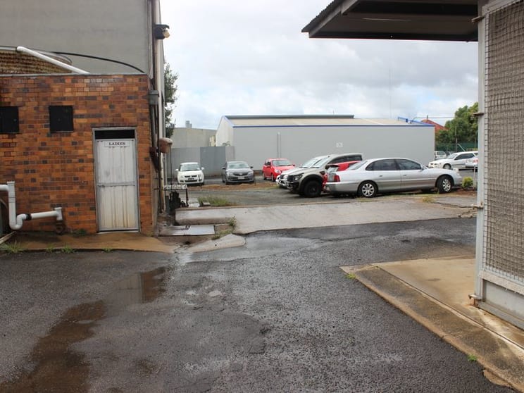 Click to view all images Shed 4 / 209 James Street Toowoomba City QLD 4350 - Image 3