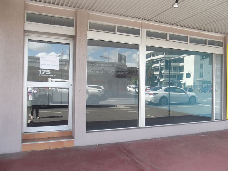Click to view all images Shop 2/175 Shakespeare Street Mackay QLD 4740 - Image 2