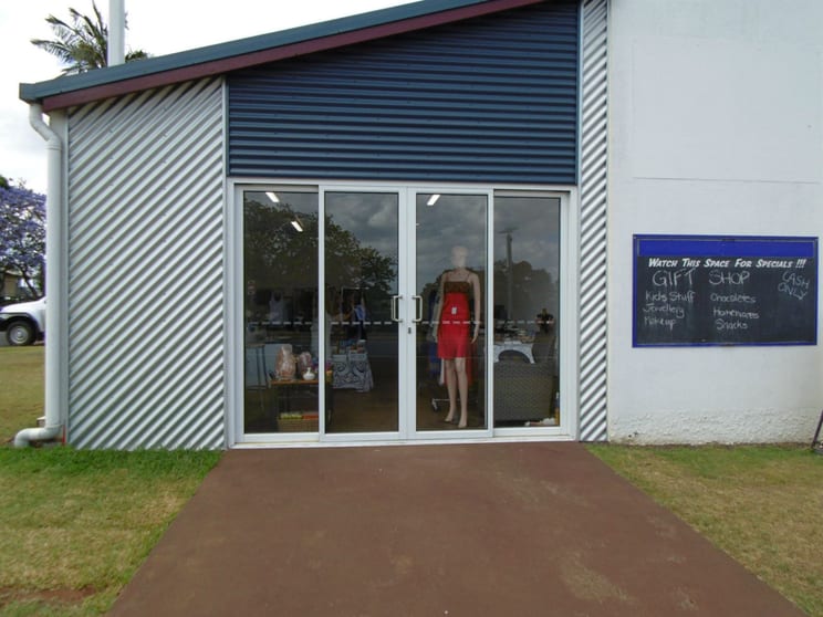 Click to view all images 31 Churchill Street Childers QLD 4660 - Image 1