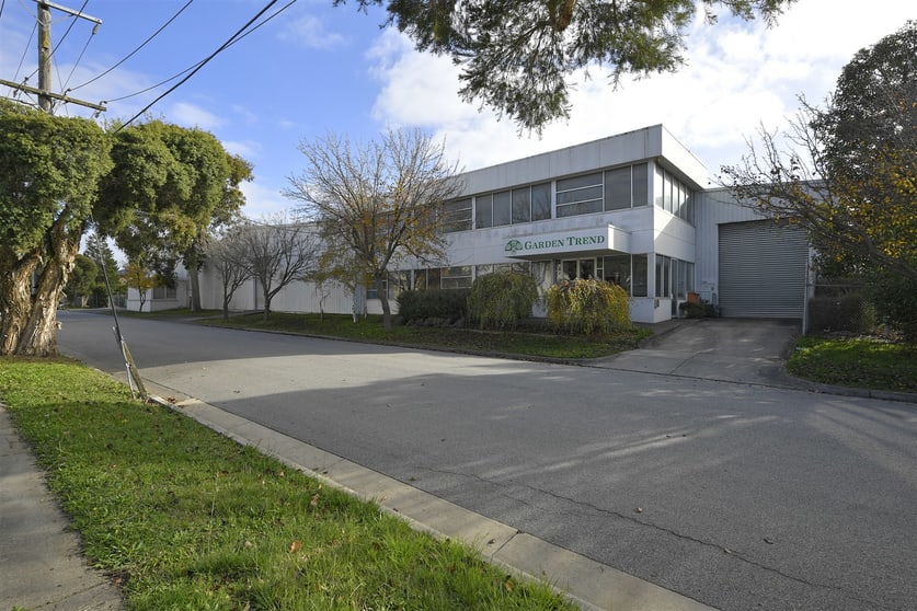 Click to view all images 11-21 Lascelles Street Springvale VIC 3171 - Image 1