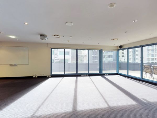 Click to view all images 402/471 Adelaide Street Brisbane City QLD 4000 - Image 1