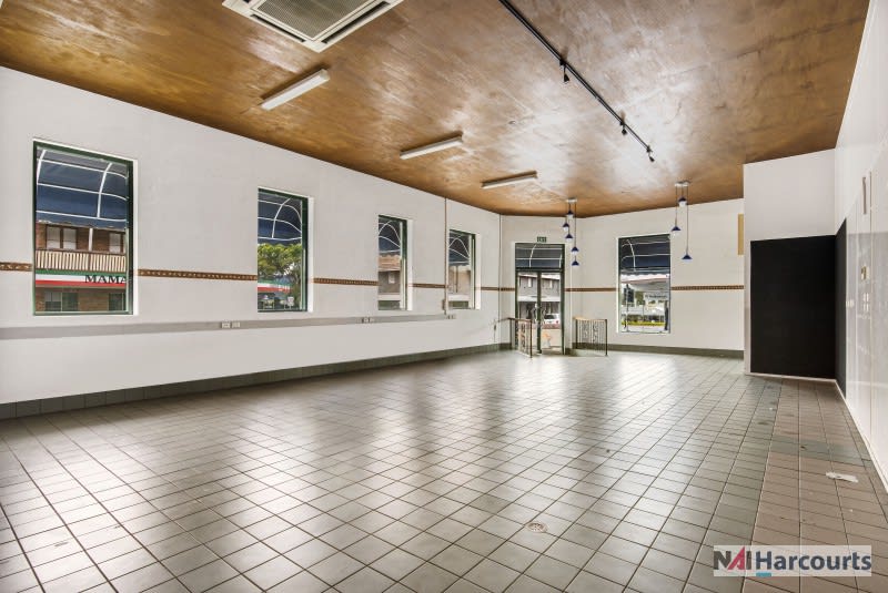 Click to view all images 187 Mary Street Gympie QLD 4570 - Image 1