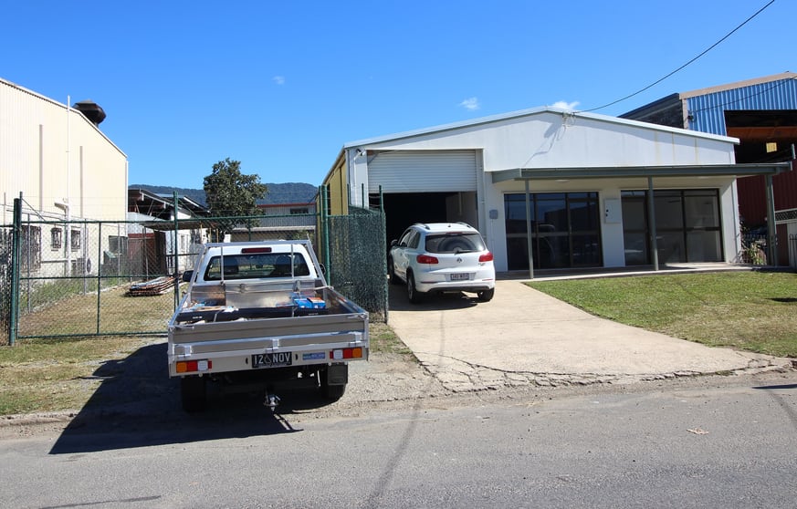 Click to view all images 3-5 Muir Street Portsmith QLD 4870 - Image 2