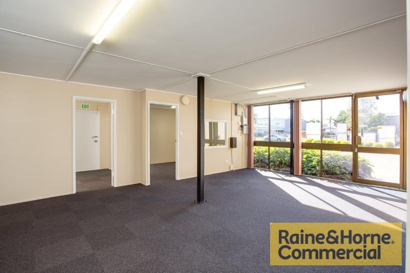 Click to view all images 4/27 Shettleston Street Rocklea QLD 4106 - Image 2