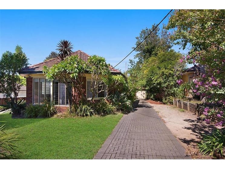 Click to view all images 97 Cecil Avenue Castle Hill NSW 2154 - Image 1