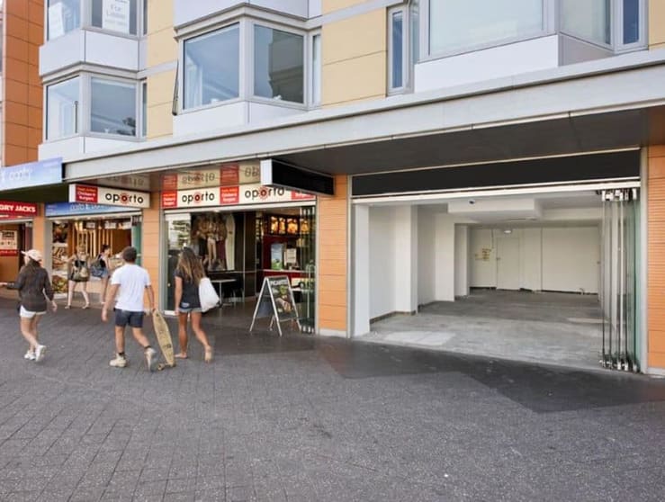 Click to view all images Shop 3, 152 Campbell Parade Bondi Beach NSW 2026 - Image 1
