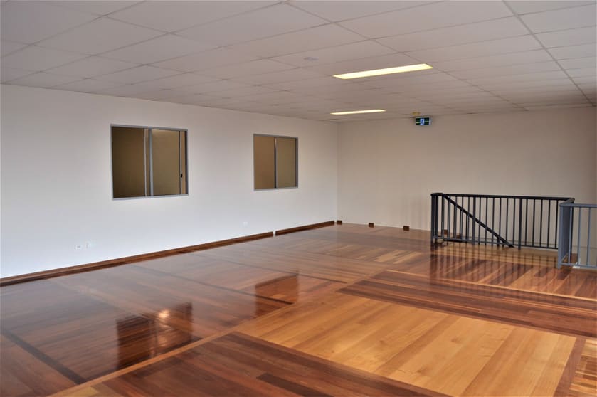 Click to view all images Unit 3, 169-173 Hume Highway Lansvale NSW 2166 - Image 2