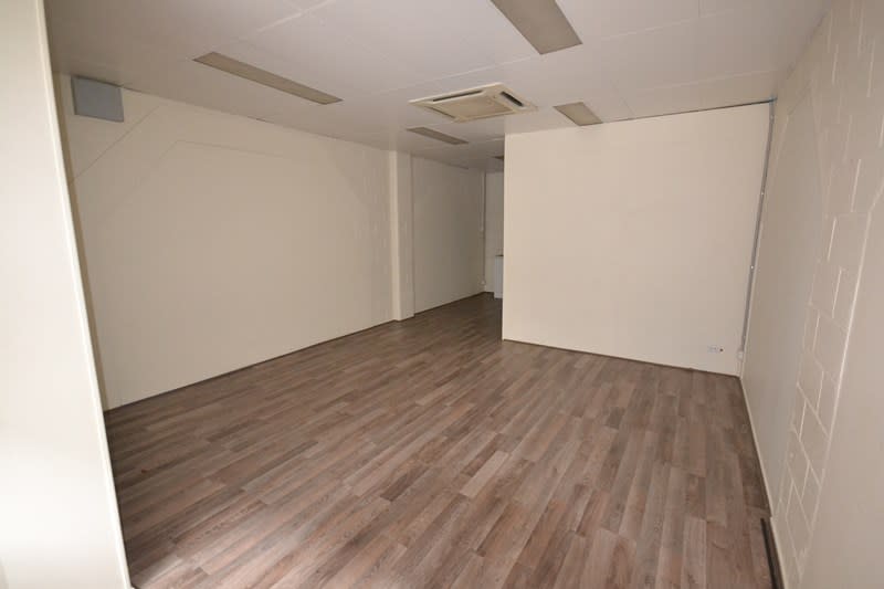 Click to view all images Suite 4/12 Russell Street Toowoomba City QLD 4350 - Image 1