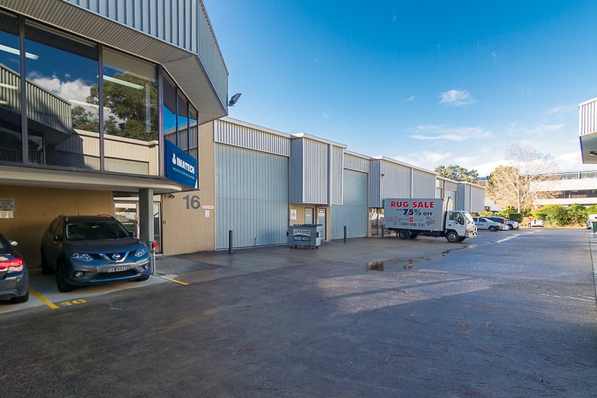 Click to view all images Under Offer 15 & 16/6 Gladstone Road Castle Hill NSW 2154 - Image 1