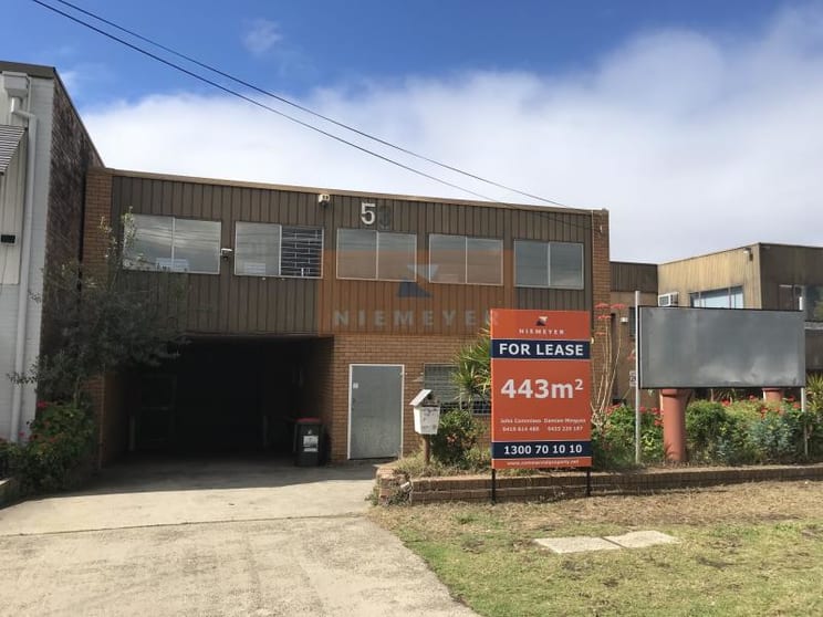 Click to view all images 53 Rosedale Avenue Greenacre NSW 2190 - Image 1